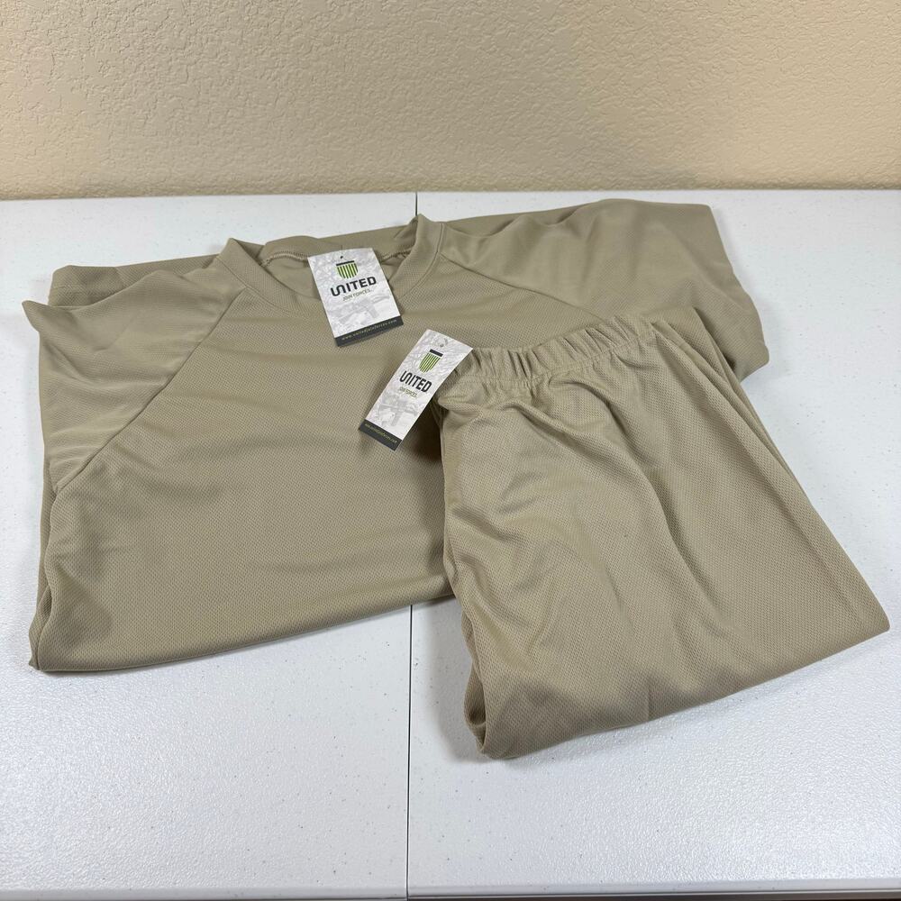 United Made in USA Mens Size L Thermal Long Johns Base Layer Shirt and Pant Set